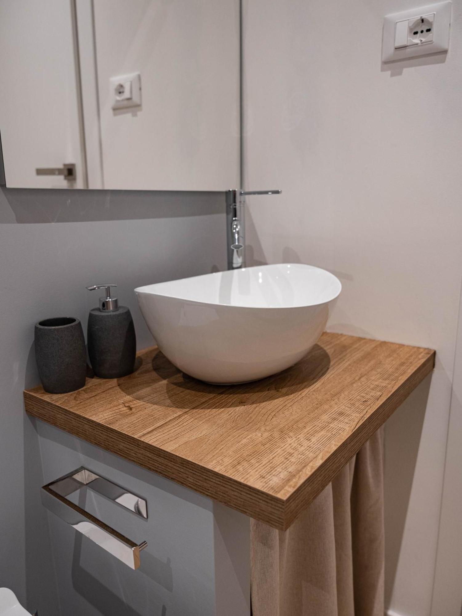 Moor Assarotti Suites - Genova City Center Εξωτερικό φωτογραφία