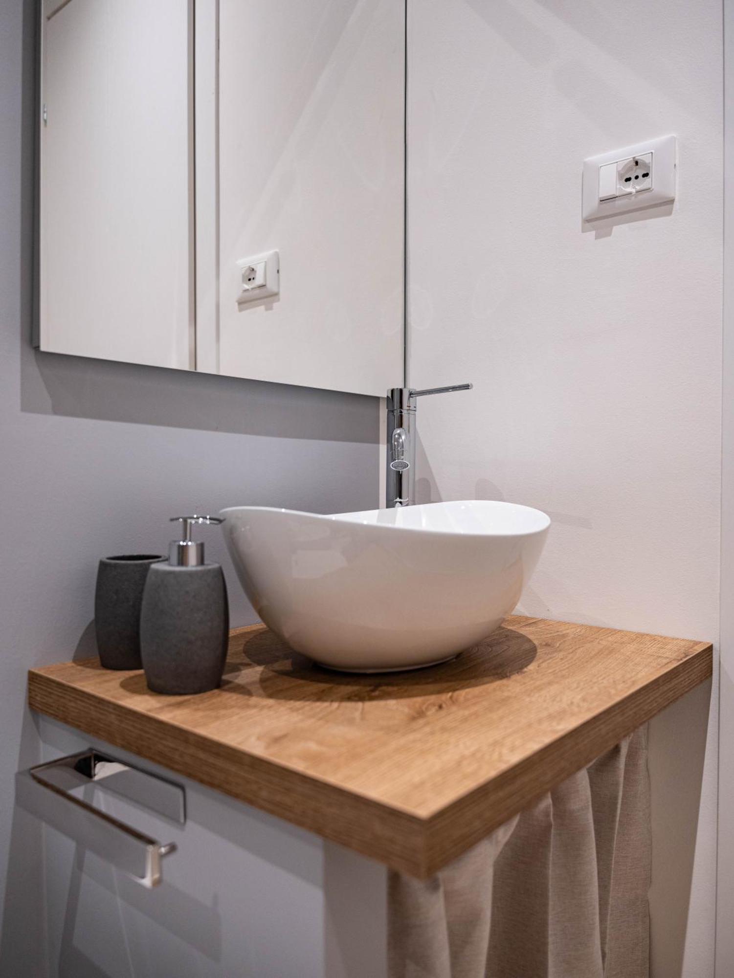 Moor Assarotti Suites - Genova City Center Εξωτερικό φωτογραφία